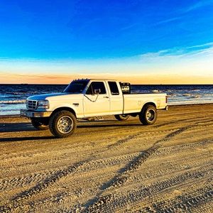 Meet your Posher, Tanner